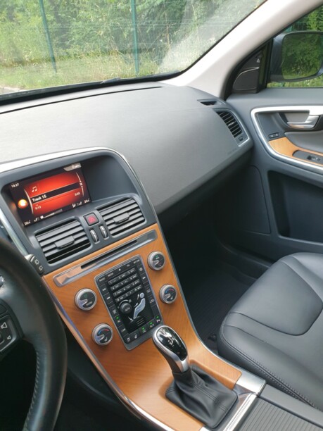 Volvo XC60 I · Рестайлинг, 2017 г.
