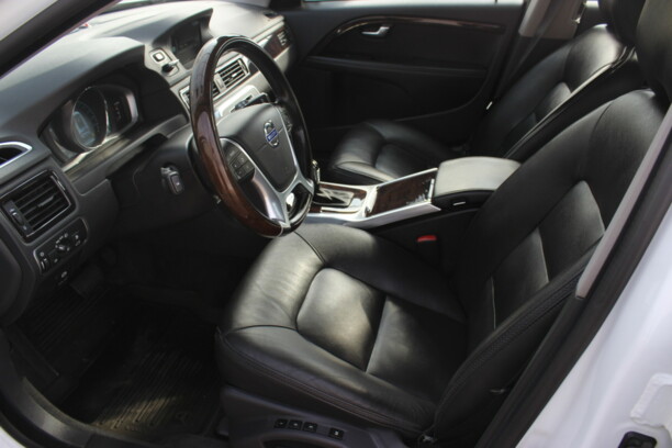 Volvo XC70 III · Рестайлинг, 2014 г.