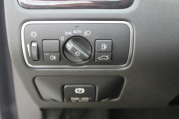 Volvo XC70 III · Рестайлинг, 2014 г.