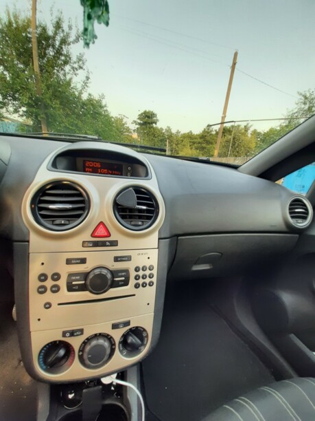 Opel Corsa D, 2008 г.