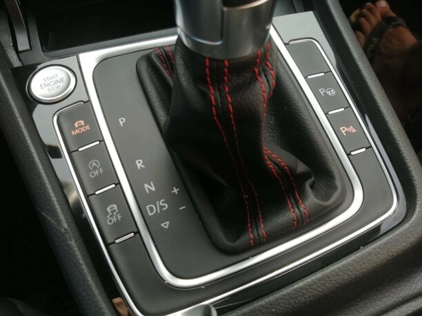 Volkswagen Golf GTI VII · Рестайлинг, 2019 г.