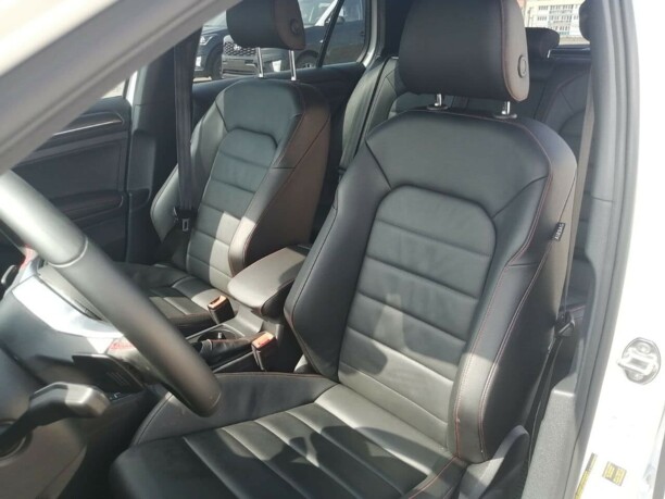 Volkswagen Golf GTI VII · Рестайлинг, 2019 г.