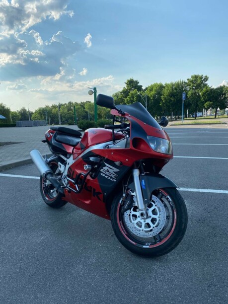 Suzuki GSX-R, 1999 г.