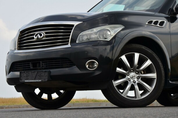 Infiniti QX56 II, 7 мест, 2011 г.