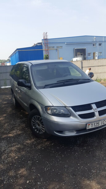 Dodge Caravan IV, 7 мест, 2002 г.