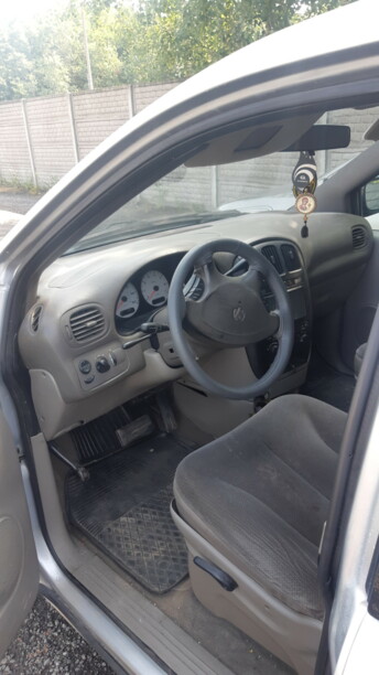 Dodge Caravan IV, 7 мест, 2002 г.