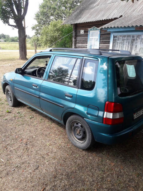 Mazda Demio DW, 1998 г.
