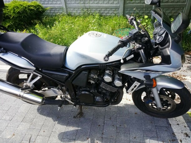 Yamaha FZR, 2003 г.