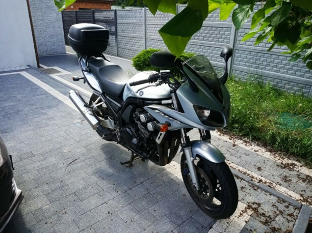 Yamaha FZR, 2003 г.