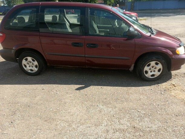 Dodge Caravan IV, 7 мест, 2002 г.
