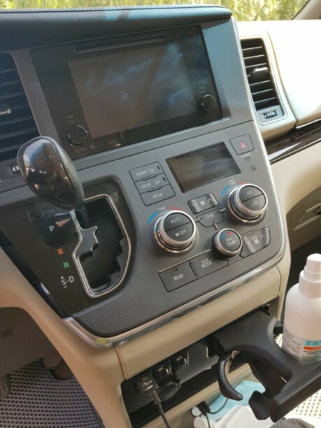 Toyota Sienna III (XL30), 7 мест, 2017 г.
