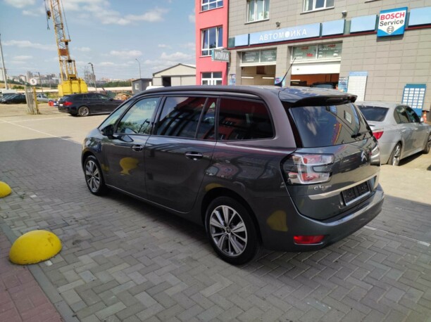 Citroen C4 Grand Picasso II, 7 мест, 2016 г.