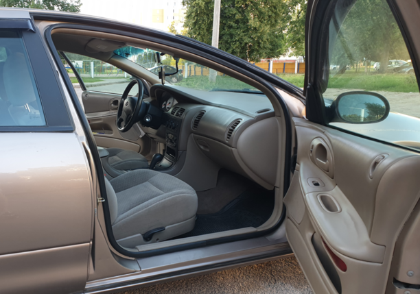 Dodge Intrepid II, 2001 г.