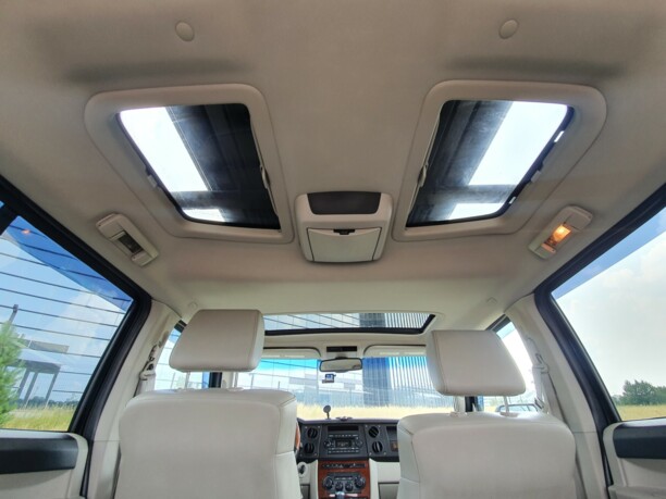 Jeep Commander, 7 мест, 2006 г.