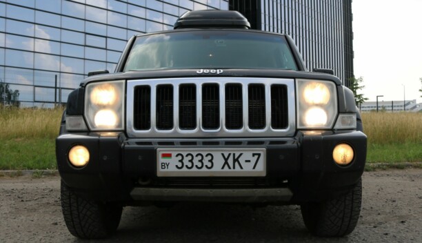 Jeep Commander, 7 мест, 2006 г.