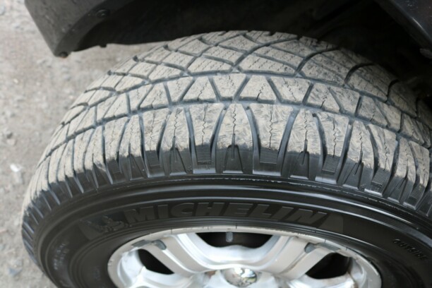 Jeep Commander, 7 мест, 2006 г.