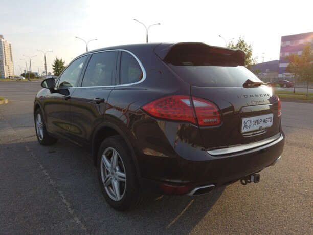 Porsche Cayenne 958, 2010 г.