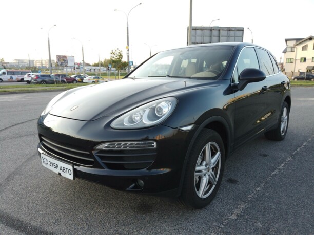 Porsche Cayenne 958, 2010 г.