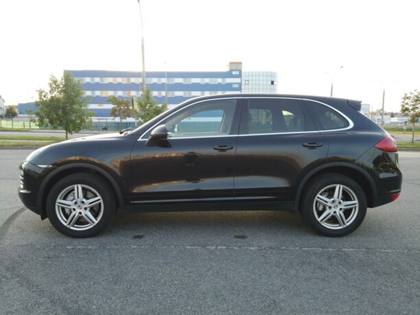 Porsche Cayenne 958, 2010 г.