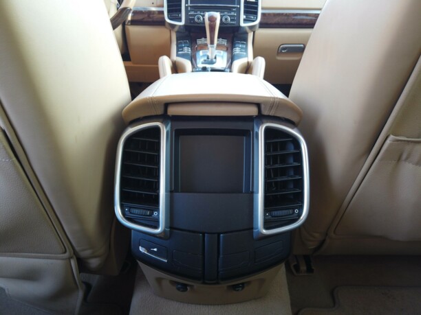 Porsche Cayenne 958, 2010 г.