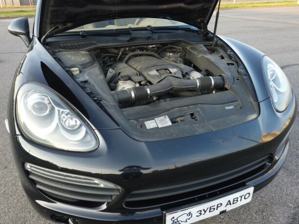 Porsche Cayenne 958, 2010 г.