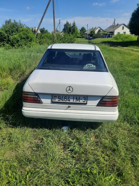 Mercedes-Benz E-Класс W124, S124, C124, A124, 1985 г.
