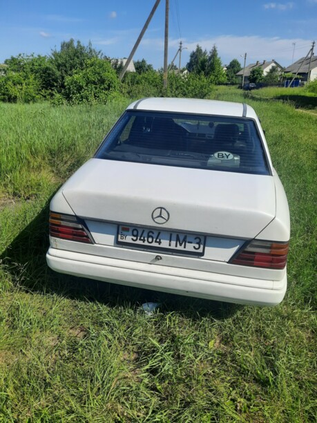 Mercedes-Benz E-Класс W124, S124, C124, A124, 1985 г.