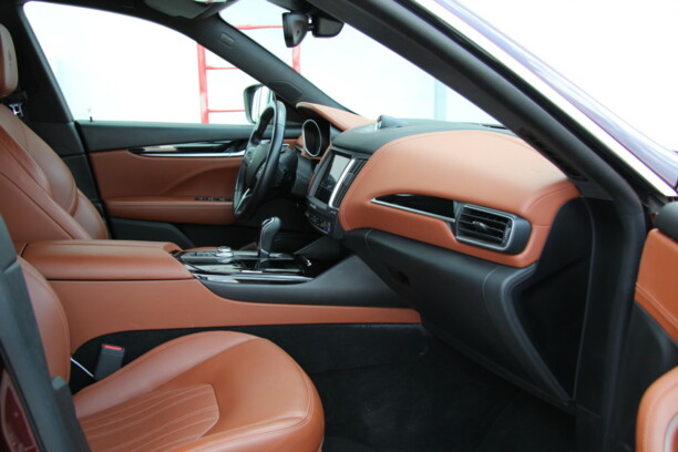 Maserati Levante I, 2016 г.