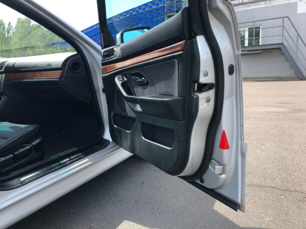 BMW 5 серия E39, 2002 г.