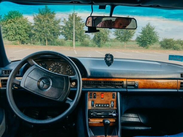 Mercedes-Benz S-Класс W126, C126, 1983 г.