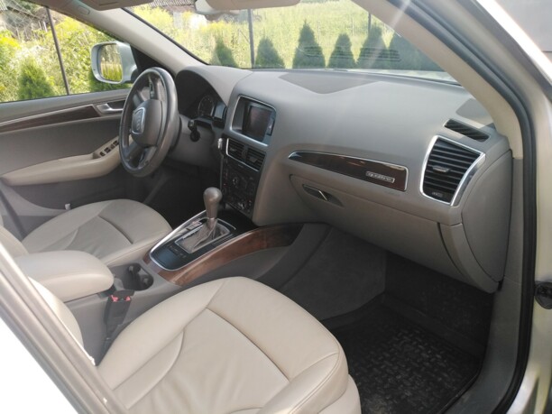 Audi Q5 8R, 2009 г.