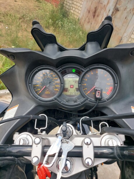 Suzuki V-Strom Dl 650 , 2006 г.