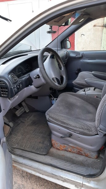 Dodge Caravan III, 7 мест, 2000 г.