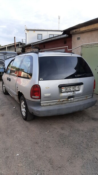 Dodge Caravan III, 7 мест, 2000 г.