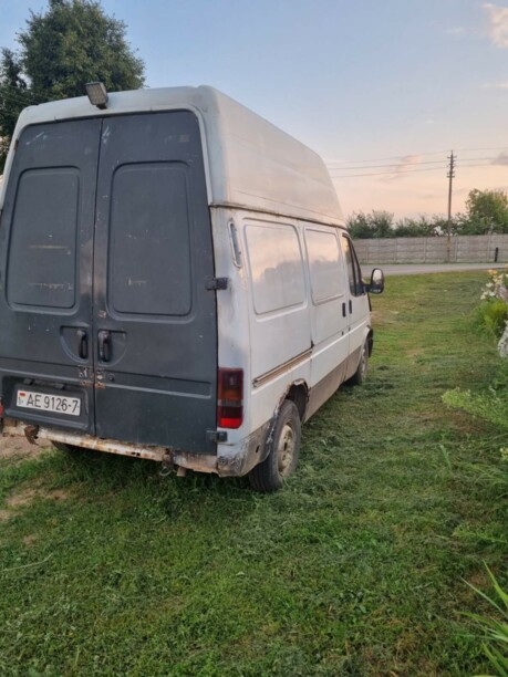 Ford Transit фургон, 1999 г.