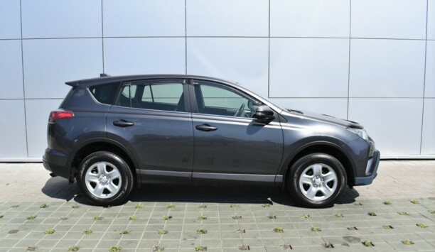 Toyota RAV4 IV (XA40) · Рестайлинг, 2016 г.