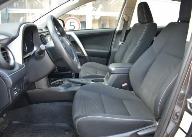 Toyota RAV4 IV (XA40) · Рестайлинг, 2016 г.