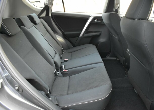 Toyota RAV4 IV (XA40) · Рестайлинг, 2016 г.