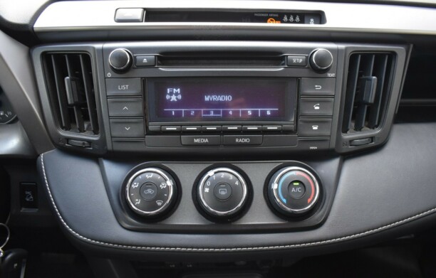 Toyota RAV4 IV (XA40) · Рестайлинг, 2016 г.