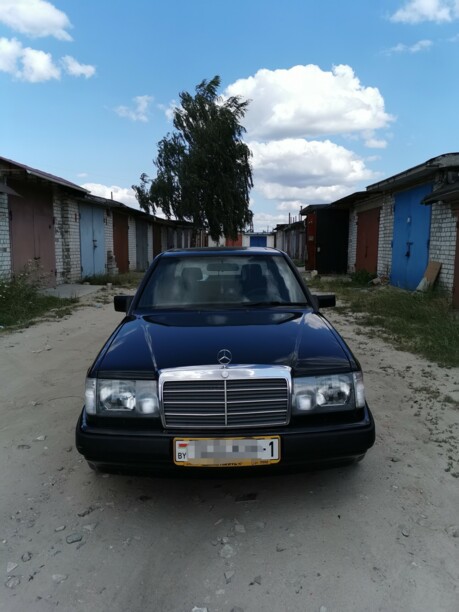 Mercedes-Benz E-Класс W124, S124, C124, A124, 1989 г.