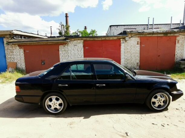 Mercedes-Benz E-Класс W124, S124, C124, A124, 1989 г.