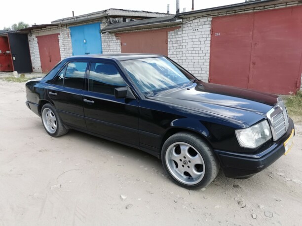 Mercedes-Benz E-Класс W124, S124, C124, A124, 1989 г.