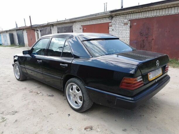 Mercedes-Benz E-Класс W124, S124, C124, A124, 1989 г.