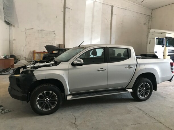 Mitsubishi L200 V, 2019 г.