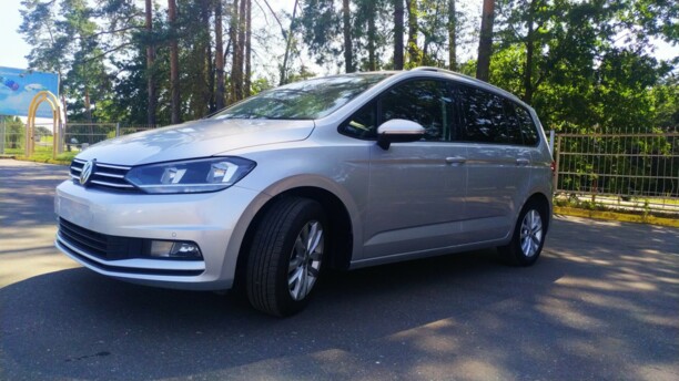 Volkswagen Touran III, 7 мест, 2015 г.