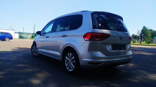 Volkswagen Touran III, 7 мест, 2015 г.