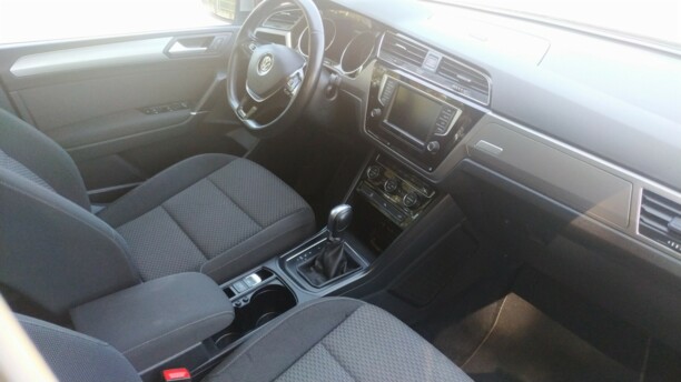 Volkswagen Touran III, 7 мест, 2015 г.