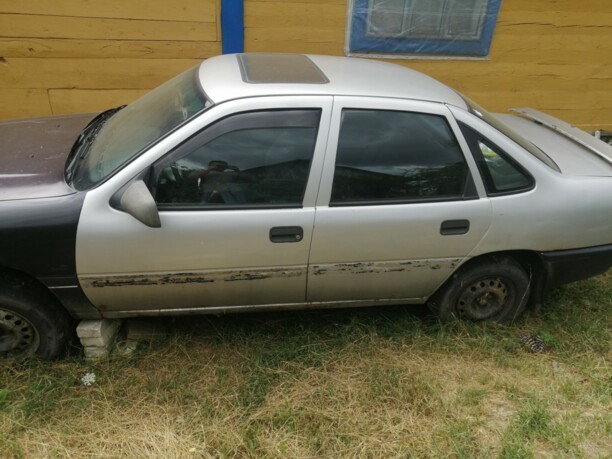 Opel Vectra A, 1992 г.