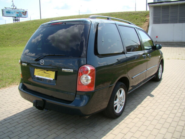 Mazda MPV II · Рестайлинг, 7 мест, 2004 г.