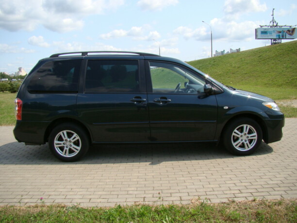 Mazda MPV II · Рестайлинг, 7 мест, 2004 г.